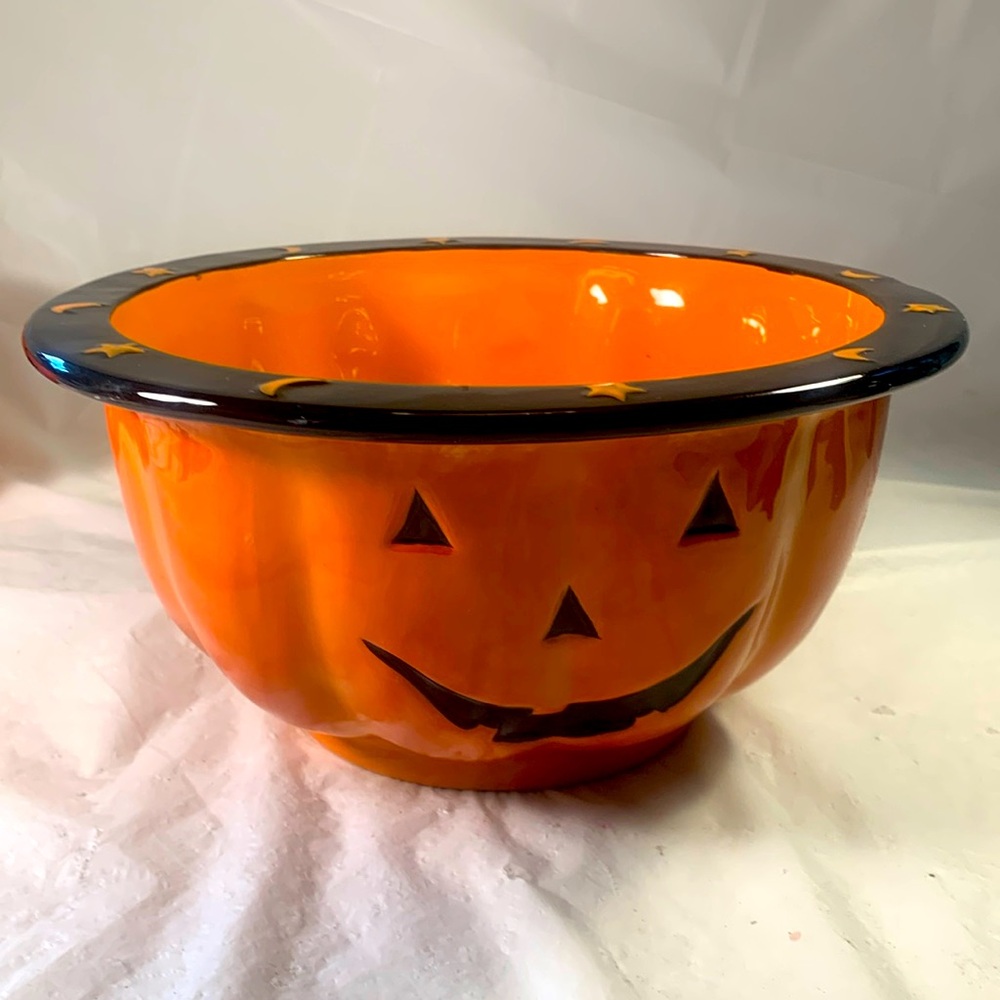 Halloween Grommet 10” Ceramic Jack O Lantern Serving Bowl